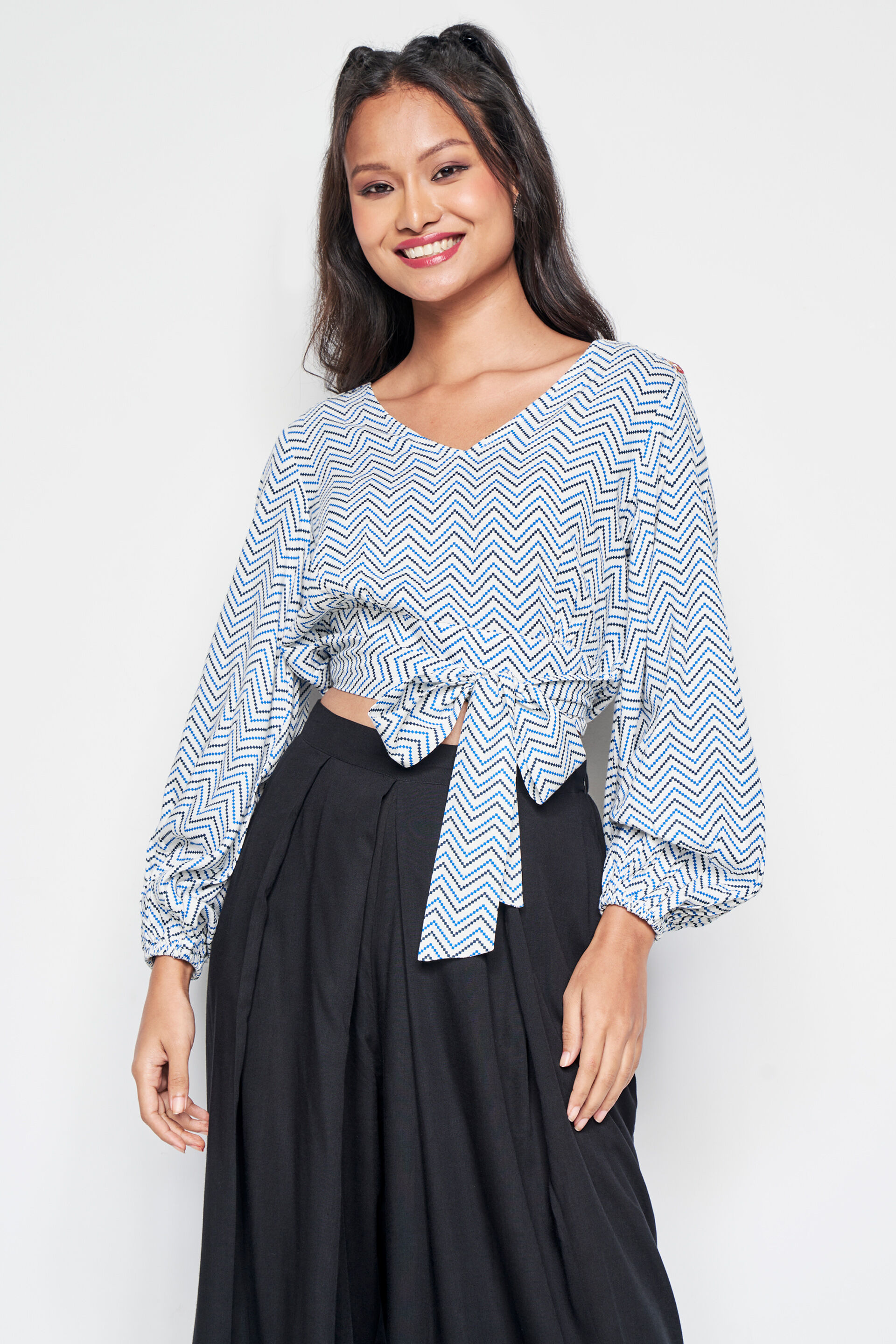 【7月限定出品】新品未使用タグ付き MARNO maya tops black 7月限定出品】新品未使用タグ付き MARNO maya tops black 7月限定